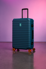 Coraza Suitcase - Medium Checked - Image 4