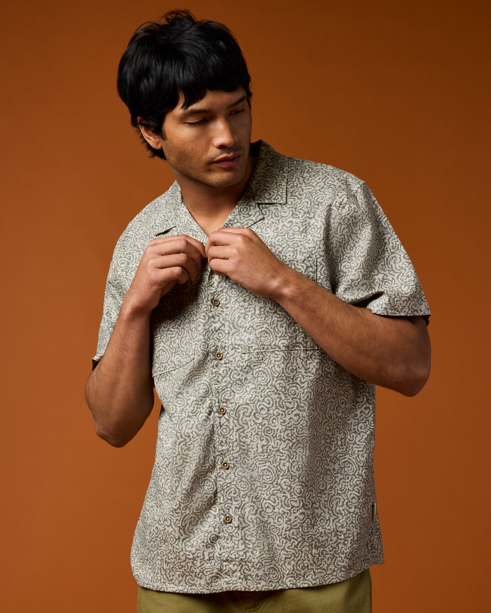s26-m-afuera-button-up-shirt-print-cenotes-mineral-2158.png Afuera Button Up Shirt - Print - Men's - Image 1