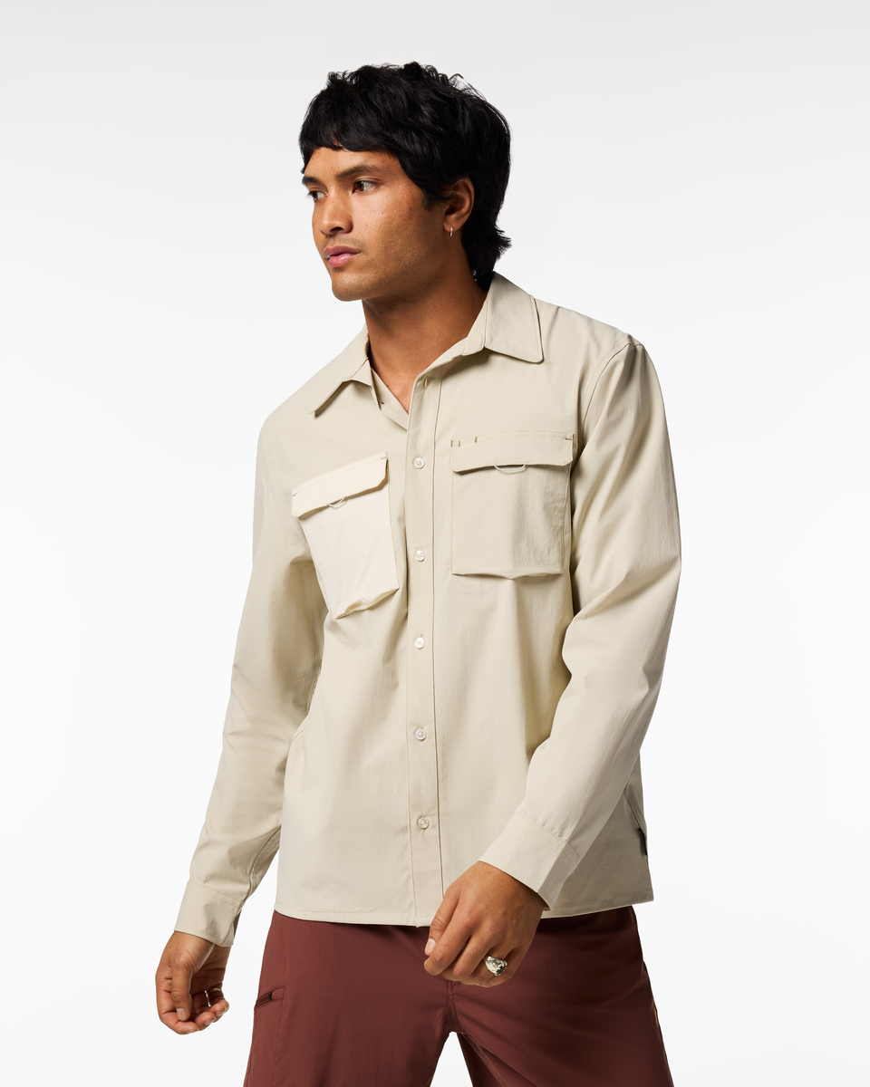 s26-m-solta-long-sleeve-sun-shirt-mineral-01.png Solta Long-Sleeve Sun Shirt - Men's - Image 1