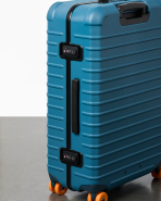 Coraza Suitcase - Medium Checked - Image 3