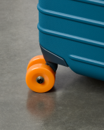 Coraza Suitcase - Medium Checked - Image 5